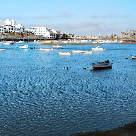 Flat In - Perfect Location דירה ארסיפה