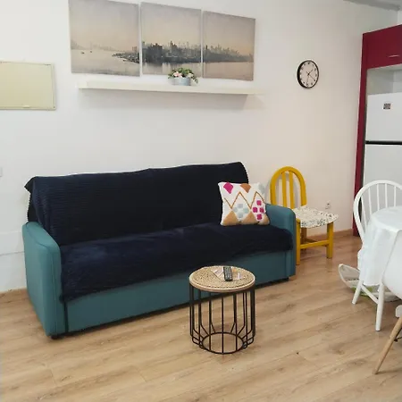 Flat In - Perfect Location * Арресифе