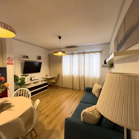 Lägenhet Flat In - Perfect Location *