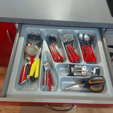 Flat In - Perfect Location Apartmán