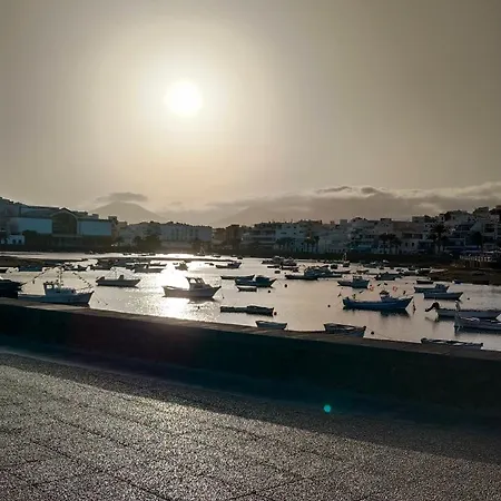 Flat In - Perfect Location Apartmán