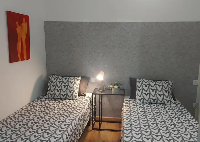 Flat In - Perfect Location アパート