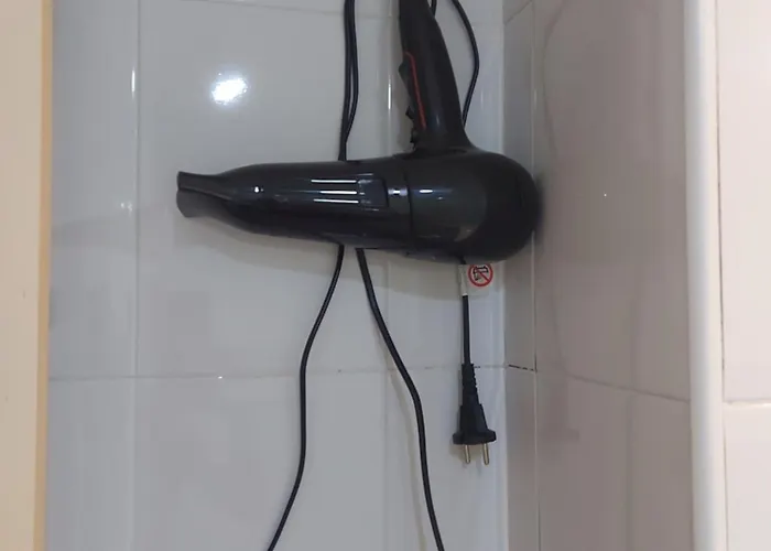 Flat In - Perfect Location Apartment *